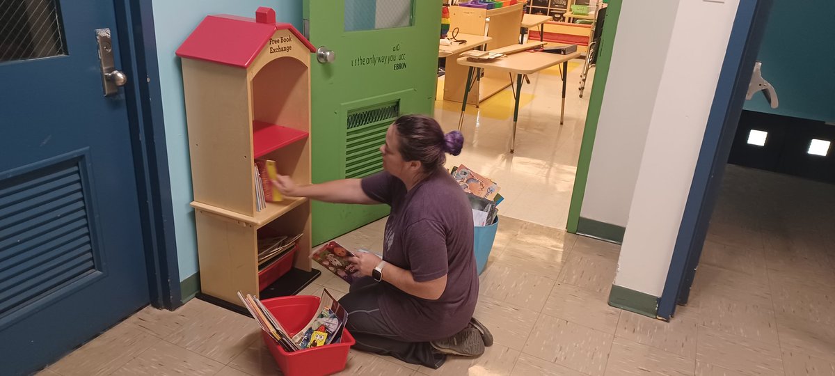 Traci Mathena tweet media