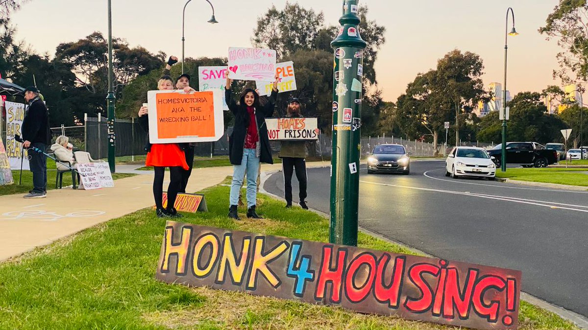 RAHUnion's tweet photo. [3/8] - For six weeks and two days, from 3pm to 5pm, every Monday to Friday: RAHU, along with miscellaneous groups, organisations, and political parties held a protest outside of the Barak Beacon estate as part of a larger campaign to #savepublichousing. https://t.co/mTIV7fMdic