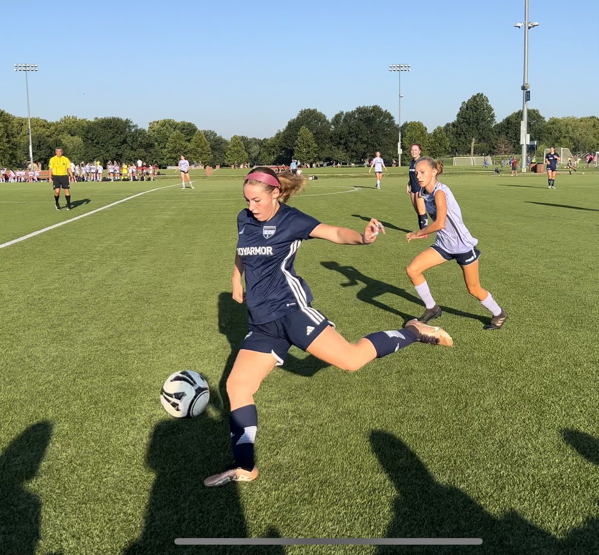 p_coleman24's tweet image. Kansas City was melting but the heat didn’t stop this young lady… Madi helped her team to an undefeated weekend with no goals allowed to bring home the Championship!! #FallKickOff #Champions