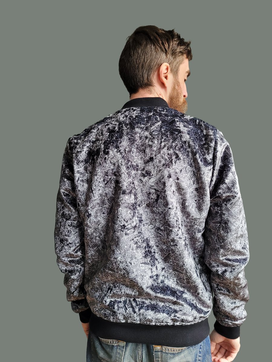 mdzeroapparel's tweet photo. Wanna stand out when the cool weather Hits?

Kickstarter coming soon!  Follow the link in bio so you don't miss out! https://t.co/4T4pPL28Ta