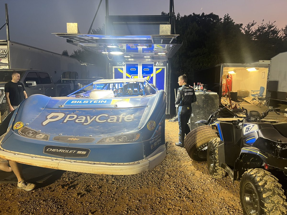 cbrownracing's tweet photo. Enjoyed my dirt track nights with @MikeMarlar, #donknation and the rest of the crew. Until next time! https://t.co/rXb0ChklaR