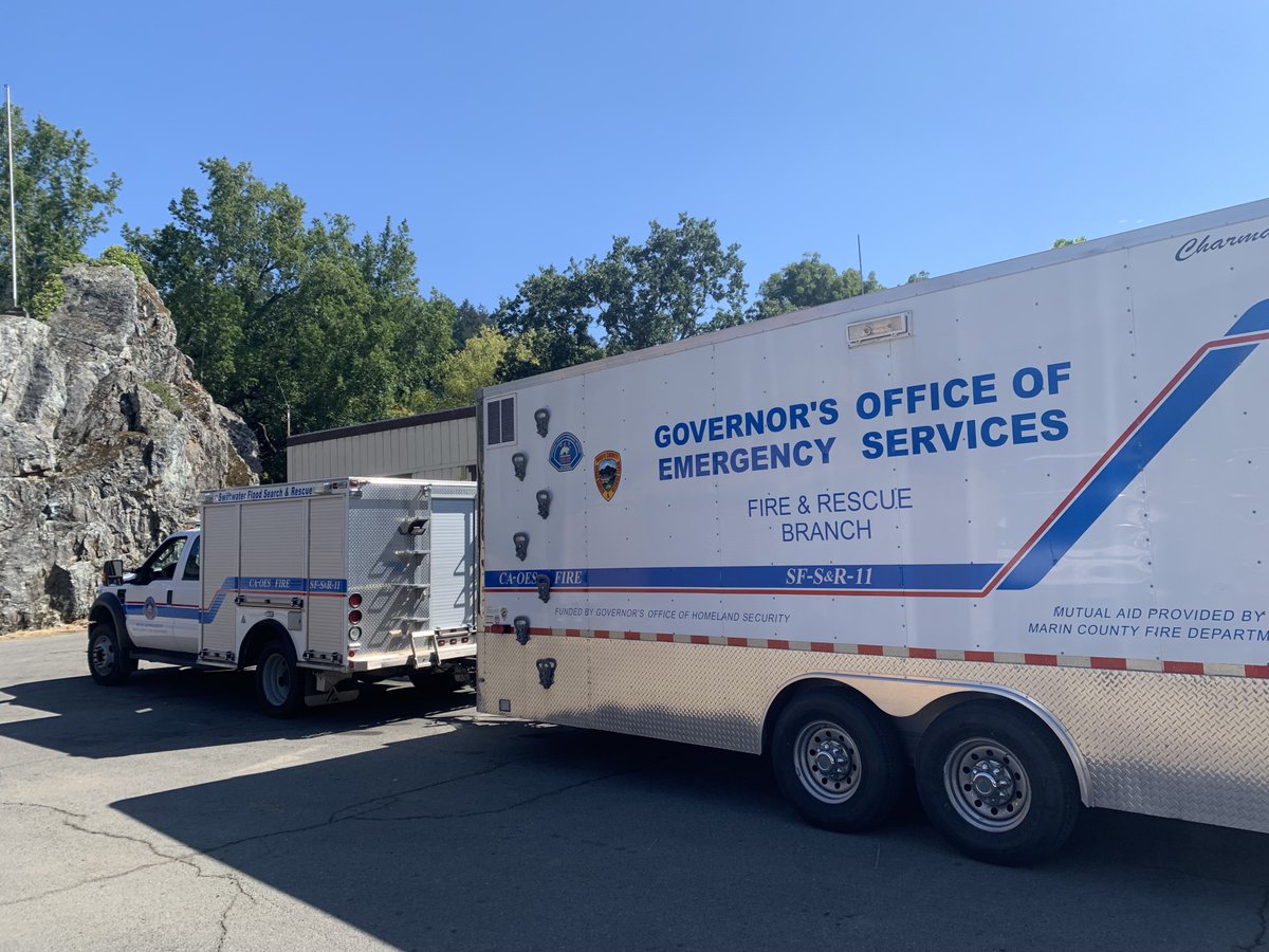 marincountyfire's tweet photo. The Swiftwater Flood Search and Rescue Team 11 has been deployed to Kern County in preparation for Storm Hillary. The team is made up of 16 people from Marin County Fire, @SMFDinfo  @TiburonFire, Gold Ridge Fire Protection District, Petaluma Fire and @SantaRosaFire https://t.co/GIRLxOPIBr