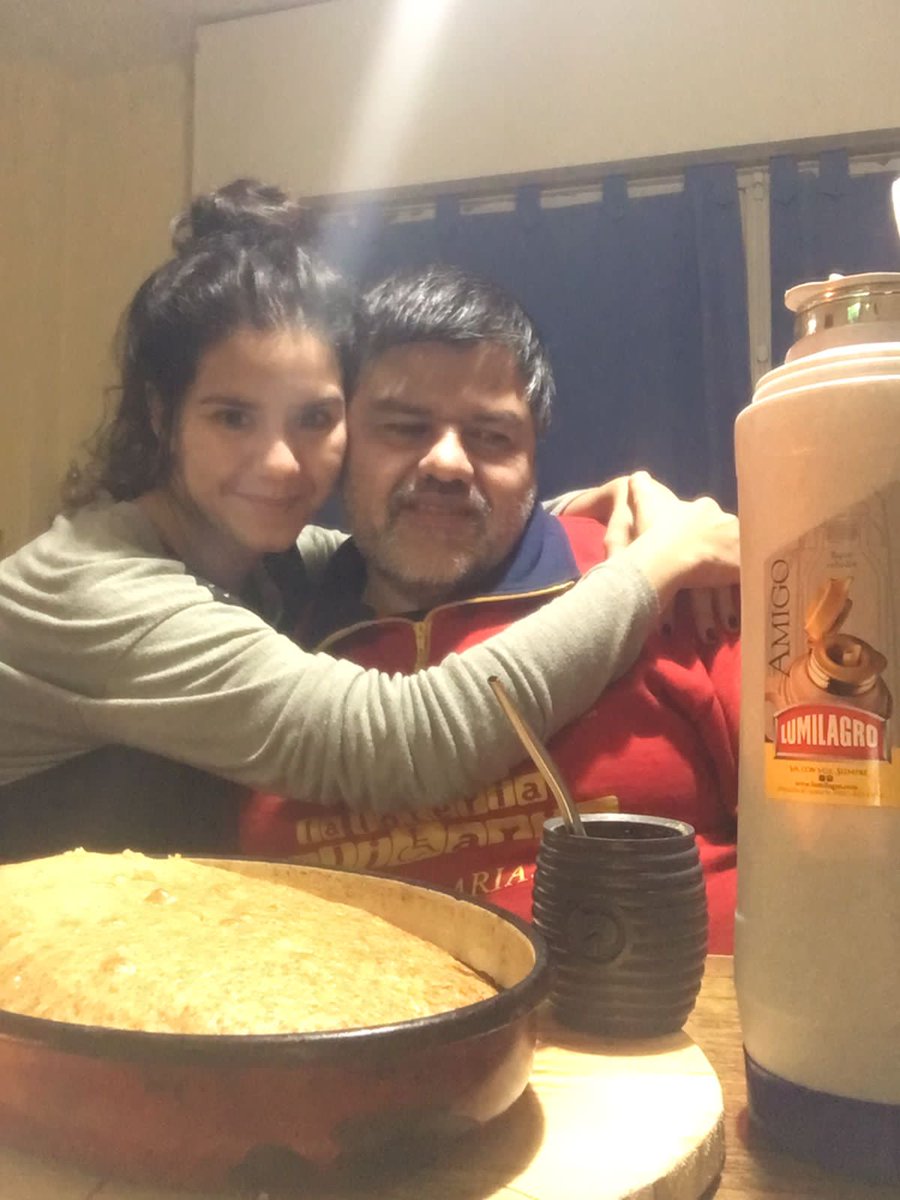 hernix19's tweet image. Mí sobrina K M Y  la contadora  🫂