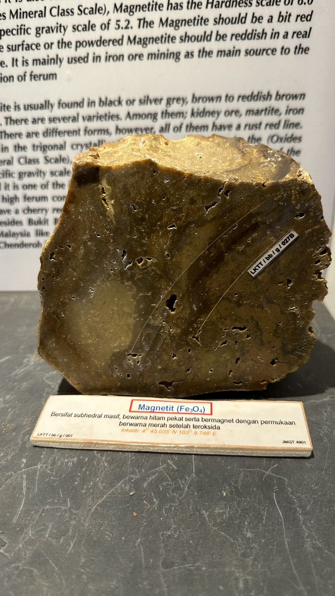 nuyulhuda's tweet image. Korang kalau dating, pergilah museum. Takdalah asyik cafe hopping je. 

#Dating101