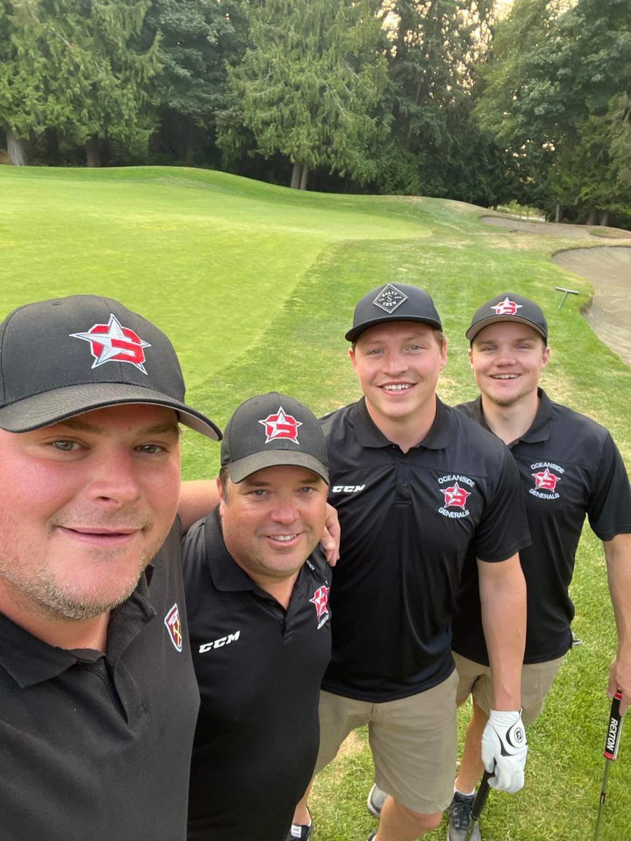 GeneralsJrHKY's tweet photo. Our GM and coaching staff enjoying a round of golf after main camp. Have fun gentlemen. #Fooore https://t.co/vZqXh90O00