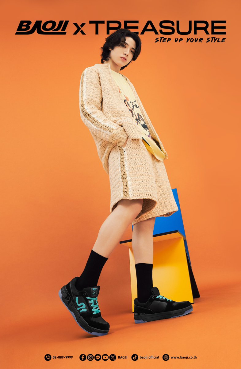 jungwhipped_'s tweet image. YG should seriously give Junghwan some modeling gigs. Just look at him and his potential to dominate the pages of magazines!!!!