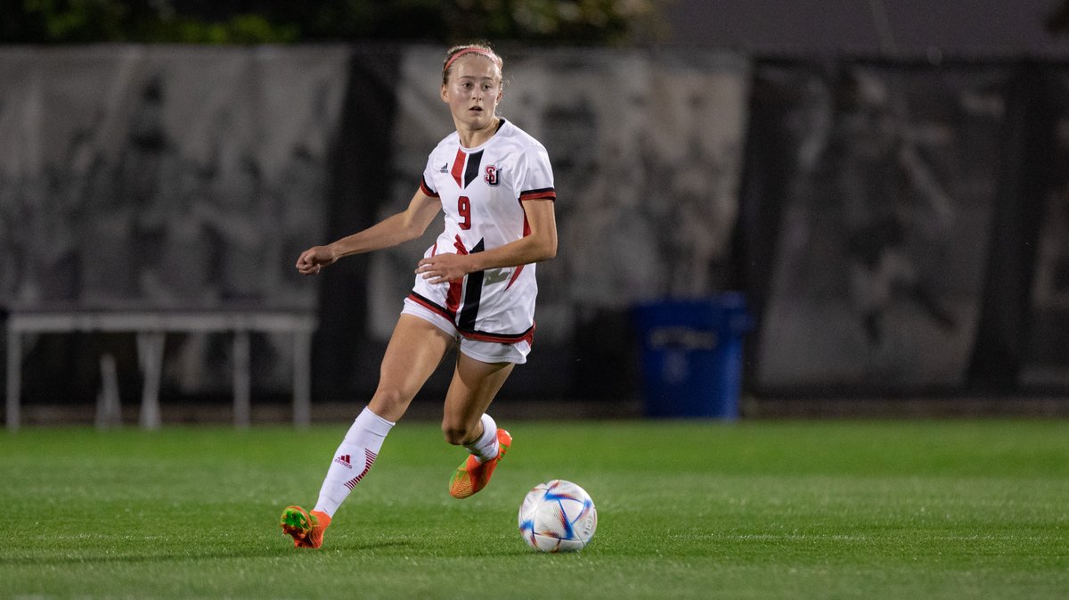 seattleuwsoc's tweet photo. It was a day of big milestones in Portland.

Jourdyn Curran - First collegiate hat trick
Sarah Creighton - First collegiate goal
Kassidy Kirgan - First collegiate win and shutout

#TogetherWeSoar https://t.co/aseiONnqK4