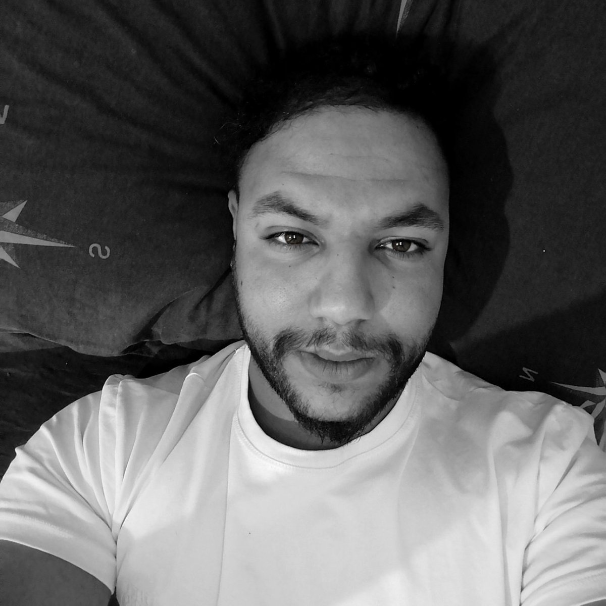 f3540cabcdc0448's tweet photo. #NouvellePhotoDeProfil https://t.co/CgBqDMKvCc