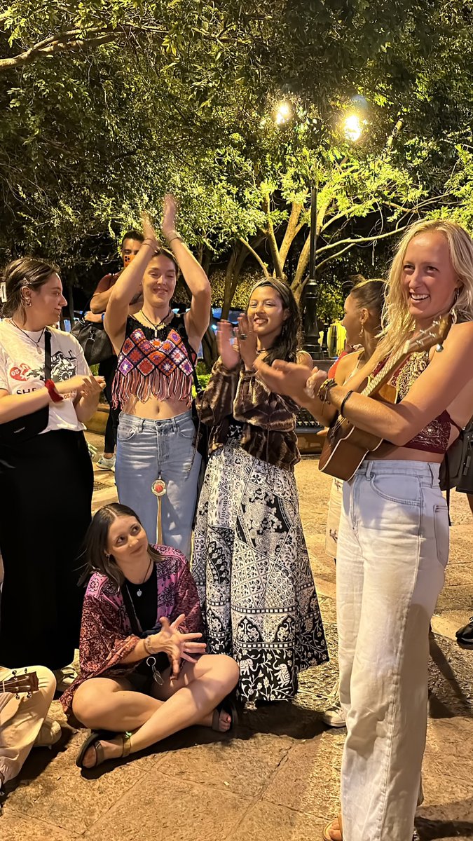upwithpeople's tweet photo. A jam session at Plaza de Armas as our cast bid a fond farewell to Queretaro, Mexico. A time for having fun and enjoying music together, a typical UWP tradition!
#Upwithpeople #UWP #UWPprogram #VOICES #VOICESbyUWP #changemakers #youth #energy #diginity #equality https://t.co/9Xha1ofQsl