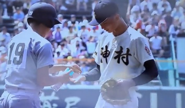 PAXTON_gc's tweet photo. 仙台育英、決勝進出おめでとうございます！
手に汗握る素晴らしい試合でした🏟️

仙台育英の決勝進出を記念してAmazonギフト券1000円分を20枚様にプレゼント致します！

二度目の初優勝まであと1勝🏆
皆んなで仙台育英を応援しましょう‼️

■応募方法
本投稿をRT

✔︎締切:8/22

#仙台育英 #甲子園 https://t.co/HGJ6WuRIsZ