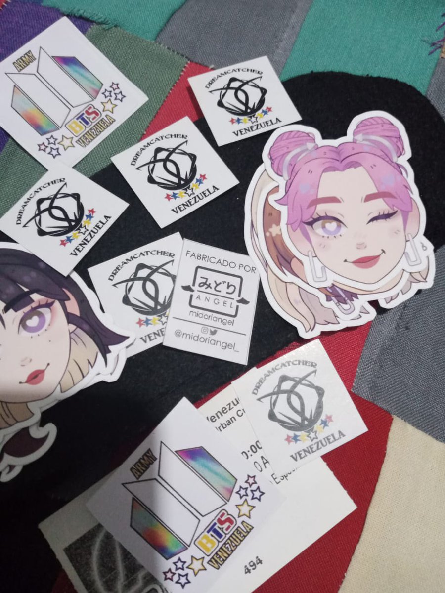 Gracias a unas Somnias talentosas por compartir su arte con el Publico, por dejarnos exponer lo que hacen con tanto cariño y su confianza. atte: Dc Vzl Staff
Stickers: <a href="/midoriangel_/">𝙢𝙞𝙙𝙤𝙧𝙞𝙖𝙣𝙜𝙚𝙡 緑</a> 
PRINT: <a href="/egabdraws/">엘비아™ Pan 🍞/ Always OT7 🤲❤️</a>