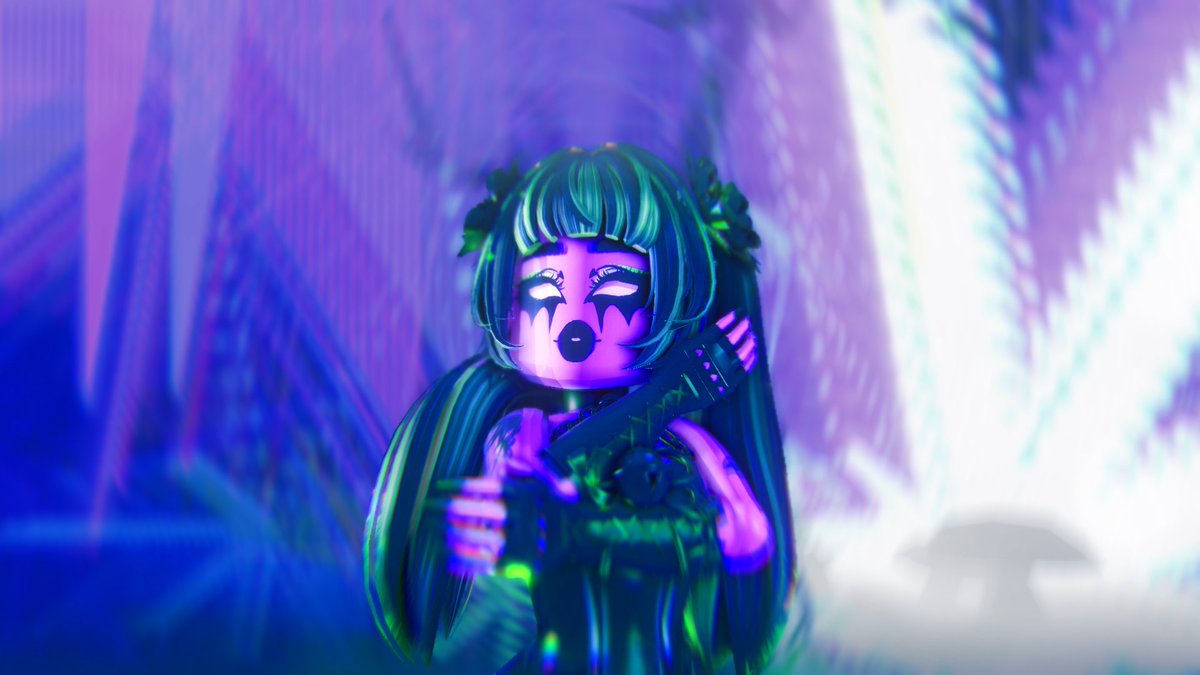 McQueenRH's tweet photo. 10 minute 100k giveaway COMING AFTER 4 LIKES (super hard) 💜 https://t.co/UhXFlkEtMJ