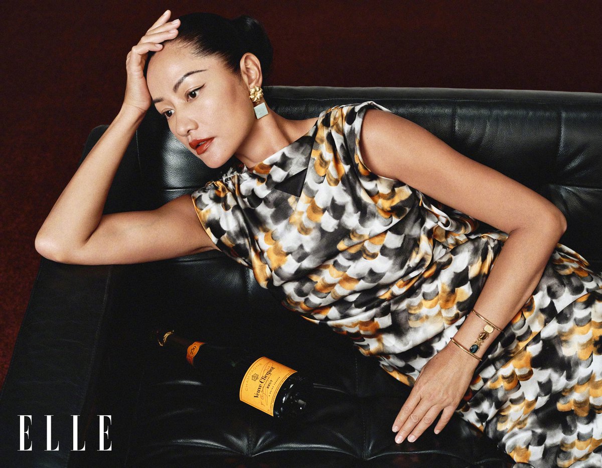 dramapotatoe's tweet photo. #QuYing for ELLE China
Full shoot - https://t.co/YD4ga3gS2L https://t.co/JL5qnP1slS