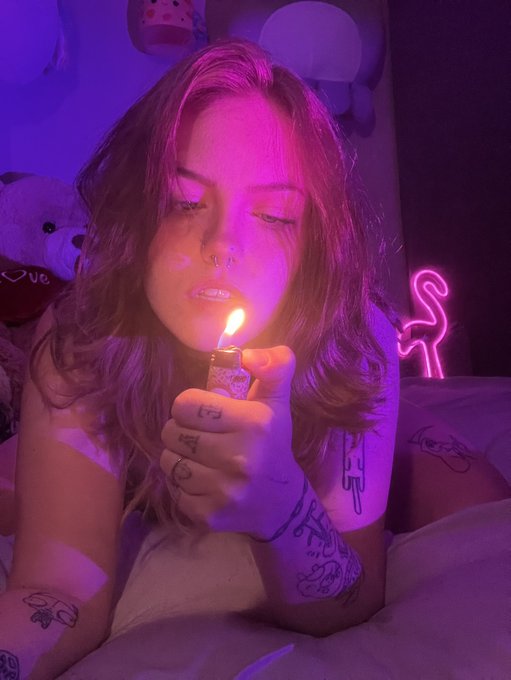 Fire gets me a little&hellip; hot😮&zwj;💨 https://t.co/TkCiFUdzqF<a href="/tag/pornhub"class="tags"><span>#pornhub</span></a>