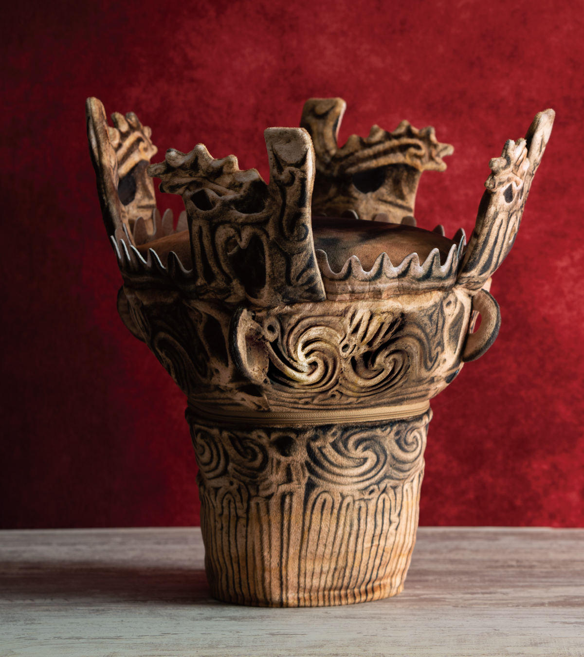 NK☆ 縄文　火焔土器クッション　椅子 NK☆ 縄文火焔土器クッション椅子