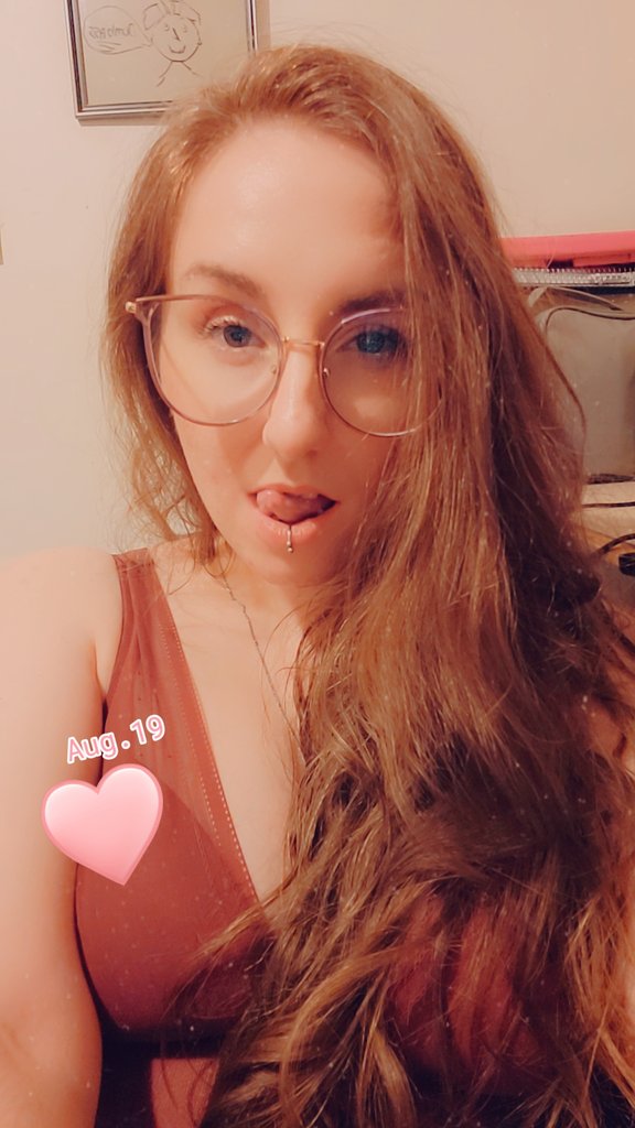OrgasmXxXOracle tweet picture
