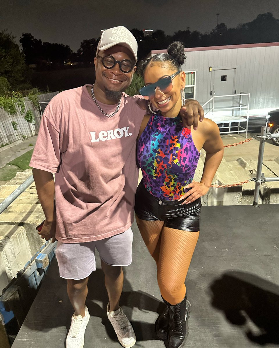 LeroyCook_'s tweet photo. Yoooo @MYAPLANET9 😮💨🔥 Childhood made!! 🗣️LEROY is coming!! #LEROYCOOK #Mya #Houston #jhtownweekend #rnb #livemusic https://t.co/SUwnCAOUm2