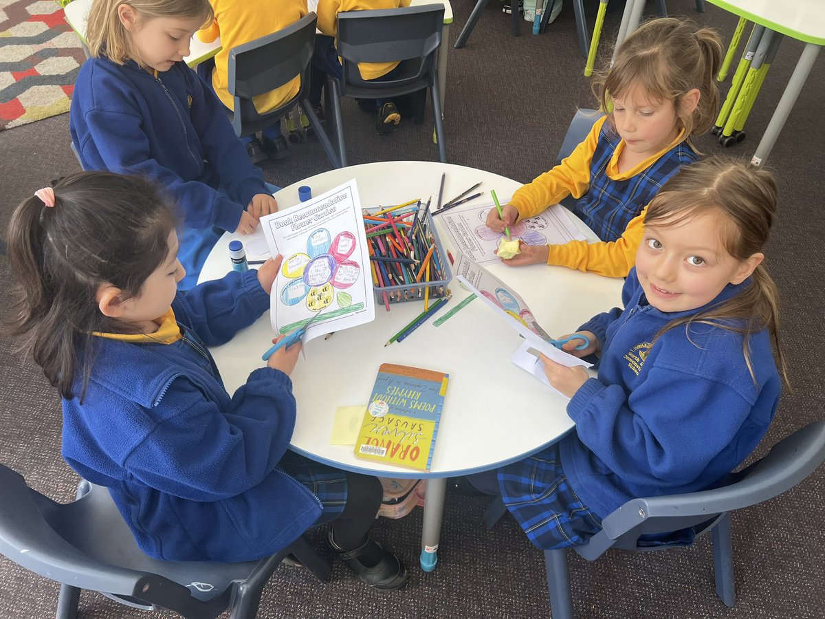 NthSydDem's tweet photo. To celebrate Book Week 1LB created a book recommendation flower garden🌷#thedem #lovewhereyoulearn #cbcabookweek @NSWEducation https://t.co/L3RtE7AcSH