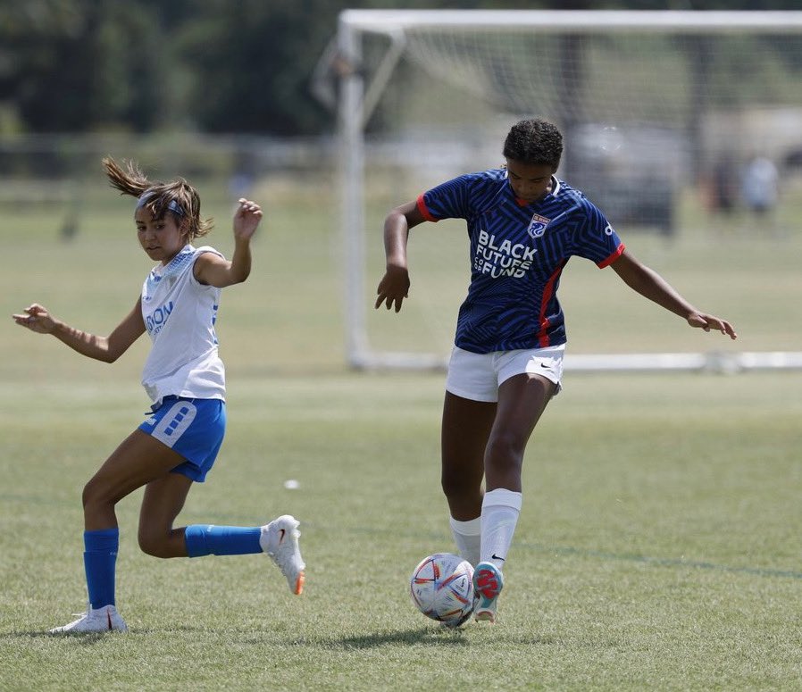 measkyy's tweet photo. Silverlakes Showcase was over 100 degrees during this game ๐ฅต #silverlakesshowcase #olreignacademy https://t.co/qT33XdQwCz