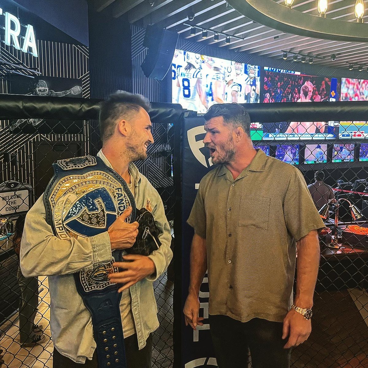 a_tumakov's tweet image. UFC legend Michael Bisping #UFC #bisping