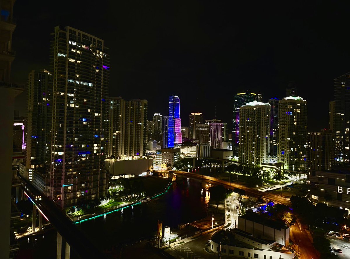 juni 𖤐°* • tweet media