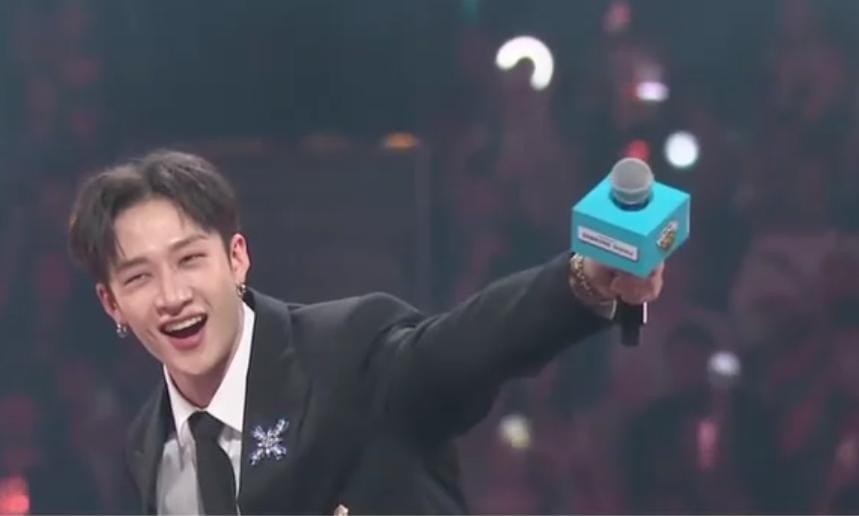 SkzHn2023's tweet photo. Todo bello el Mc de esta noche
-๐ก
#BANGCHAN_MC_KCON2023 #BANGCHANxKCONLA #ChanBestMC
#BangChan #StrayKids #์คํธ๋ ์ดํค์ฆ #KCONLA2023 #KCON #SKZinLosAngeles #SKZ_SuperBowl #ในใญใบ #5_STAR #5_STAR #STAY #์คํ
์ด #KPOP #2023STAYweeK #์คํ
์ด์ #์คํ
์ด https://t.co/Rw7OBYbAls