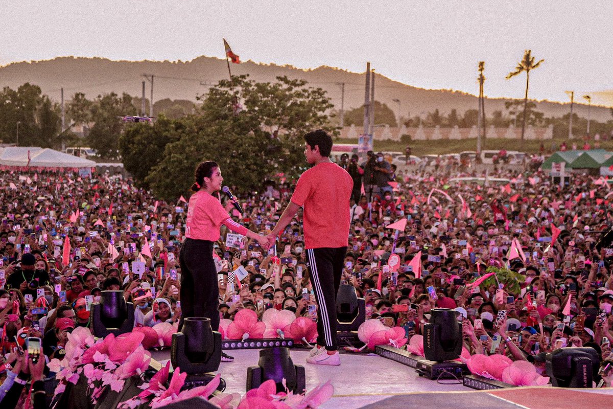 one of my favorite crowd shot of #DonBelle of all-time. tumindig. 

ur faves NEVER did.