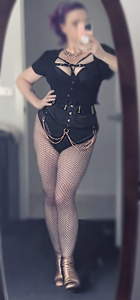 My favourite sex party was on the weekend. I wish you were all invited (respectful appreciation posts only 😊)