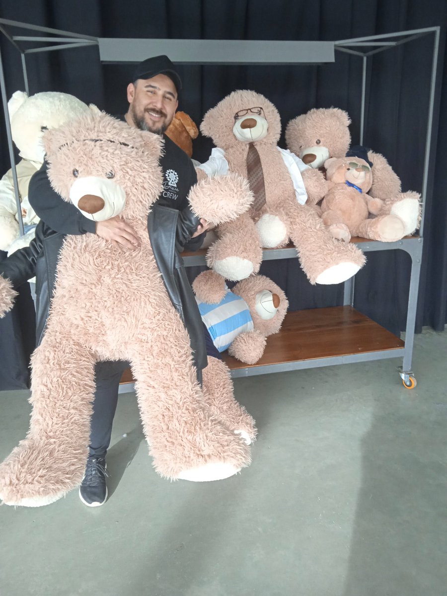 EDUARDO64711905's tweet photo. 🧸🧸🧸🧸🧸🧸🧸🧸🧸🧸🧸🧸🧸🧸🧸
Photos with my bear friends, all cute and with beautiful looks
#bearsighting #bearlove #besrstyle #bearscubsandscruff #onlyfans #bearfans #bearfansforlife #bearlife #growlers #scruffygay #beef #beefbear #oso🐻 #morrudoso #morrudoso #gaytiktok #gay https://t.co/b385KAkyt4