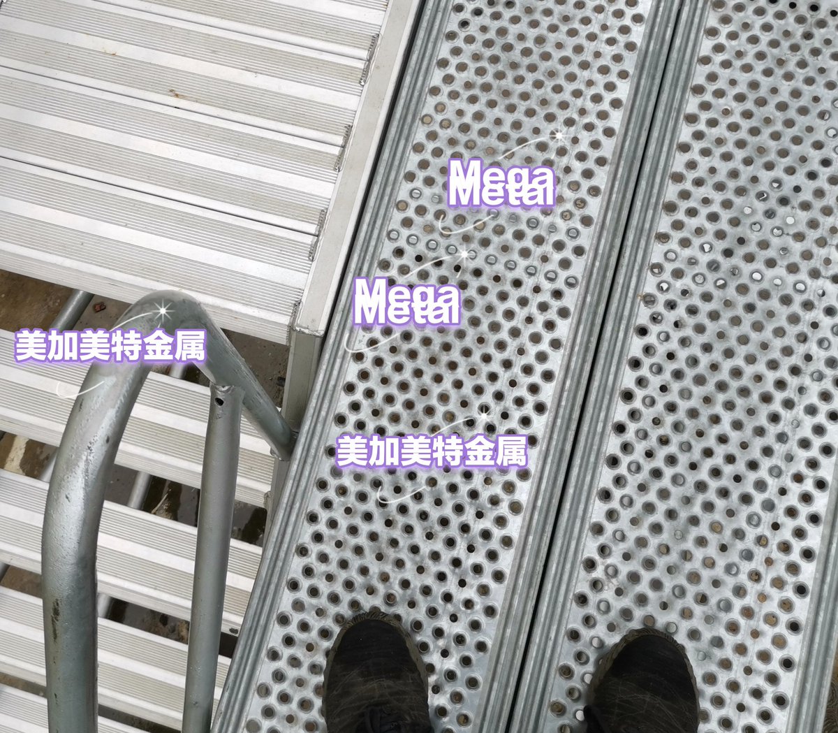 wolfe05327's tweet photo. Meet all your needs on scaffolding https://t.co/thZlwW7oZW