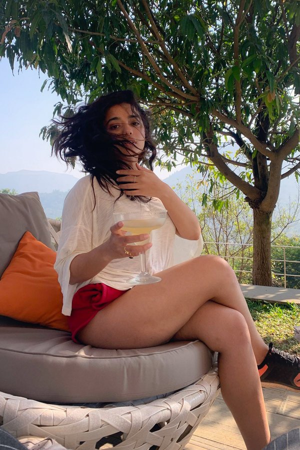 F4Bx47JasAAUi5N?format=jpg&name=900x900