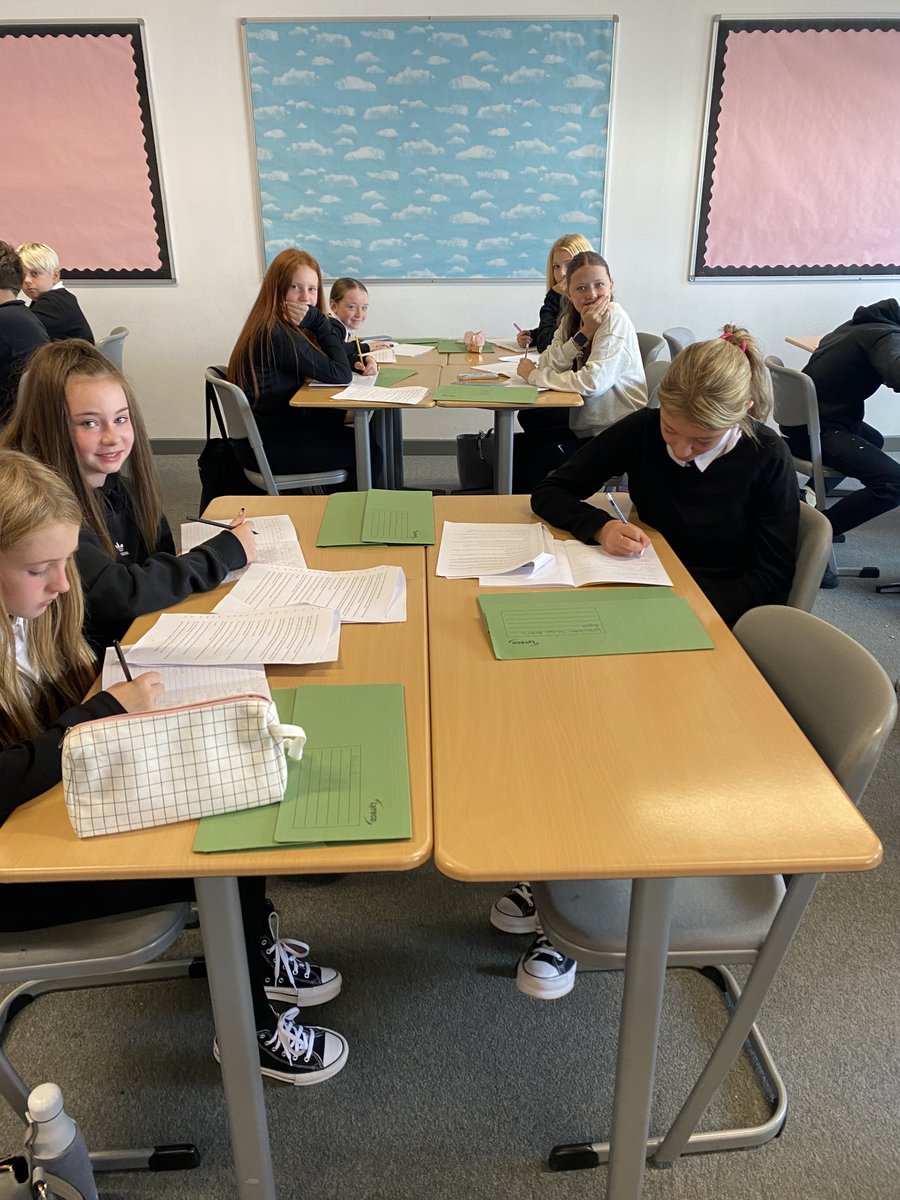 LA English/Literacy tweet media