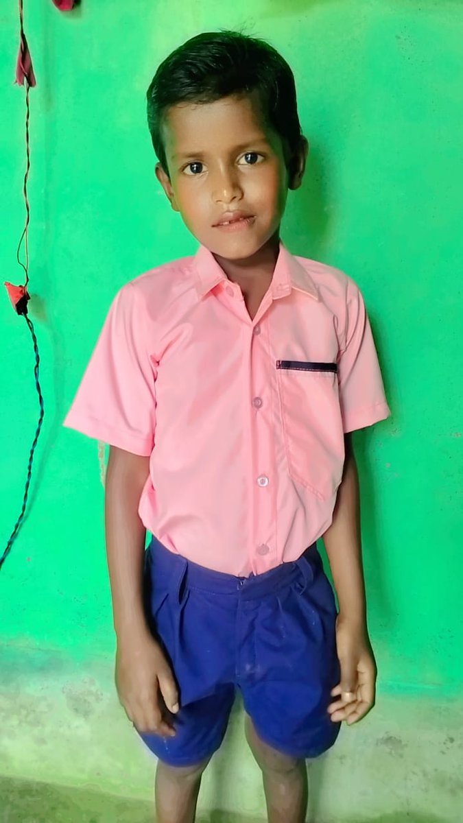 <a href="/nishikant_dubey/">Dr Nishikant Dubey</a> <a href="/RailMinIndia/">Ministry of Railways</a>
<a href="/AshwiniVaishnaw/">Ashwini Vaishnaw</a> <a href="/yourBabulal/">Babulal Marandi</a>
6 वर्ष का लड़का, राजेंद्र नगर टर्मिनल स्टेशन Patna में अपने पिताजी से बिछड़ गया है। माननीय मंत्री के आग्रह है की इस पर पहल करने की कृपा की जाएँ, पंकज मंडल - 6201539349, 7982069911