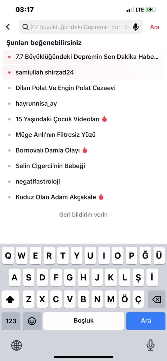 mineolmez_'s tweet photo. Aklıma sahip olmalıyım! @ucimorgtr  15 yaşında çocuk!!! Tıklayınca daha kötüleri çıkıyor! Çocuk arıyorlar çocuk izlemek istiyorlar anlıyor musunuz? Bugün sözde “anne” fenomen birinin tombul masum bebeğini nasıl sergilediğini gördüm! Neden etkileşim için çocuklarınızı pis gözlerin önüne atıyorsunuz!! Lanet olsun evladını segileyen anne babaya! Daha geçen gün bi kadın minicik 13 yaşında kızını çekip çekip bi de etkileşim için beni etiketlemiş! Arkadaşlar vicdanlı kesime sesleniyorum! Bu tür çocuk istismarı yapanlara yalvarırım tepki verin bizim bakmaya kıyamadığımız masumlara sapıklar korkunç gözle bakıyor hatta hayal ediyor! Paranı sergilersen görgüsüz der geçeriz 18 yaşın üstünde de ne yapıyorsan seni bağlar ama evladını etkileşim malzemesi yapan kötüdür! Evlat herkesin önüne atılmazzzzzzzzzz! Gözünden korursun Allahtan korkmazlar @SaadetOzkanEfe