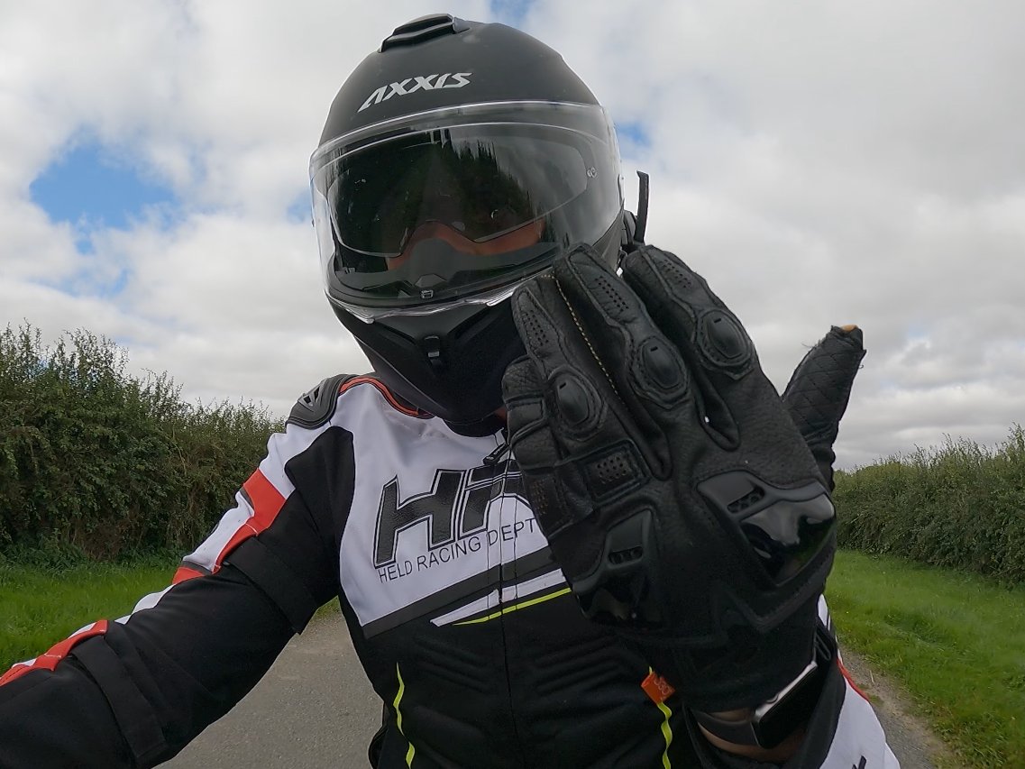 MoreBikes tweet media