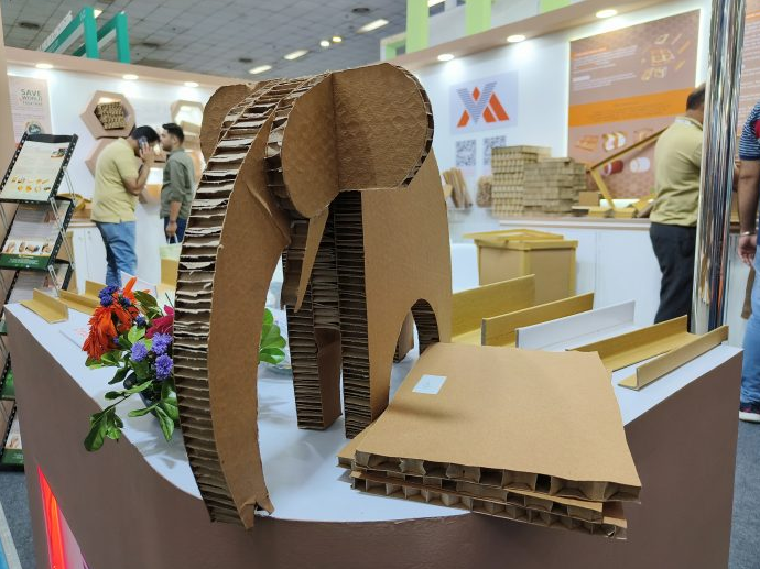 PSATalk's tweet image. The 17th edition of PackPlus, which took place from 10 to 12 August 2023 in New Delhi's Pragati Maidan, aimed at highlighting sustainable packaging as a mainstream priority.

Read More... packagingsouthasia.com/type-of-articl…

#PackPlus #FillpackTechnology #TridisenoIndia  #AayushPandey