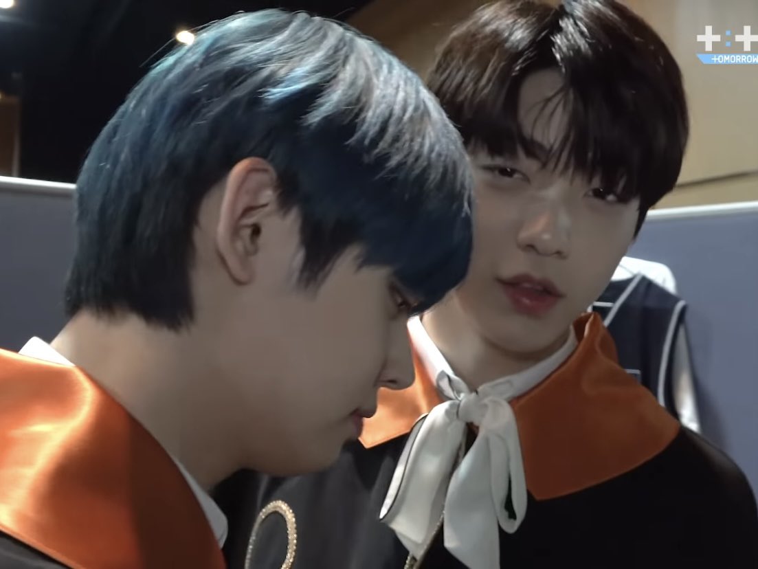 fluffy_Yeonjun's tweet photo. 🐺🐱💤 https://t.co/5eyT5I6CQO