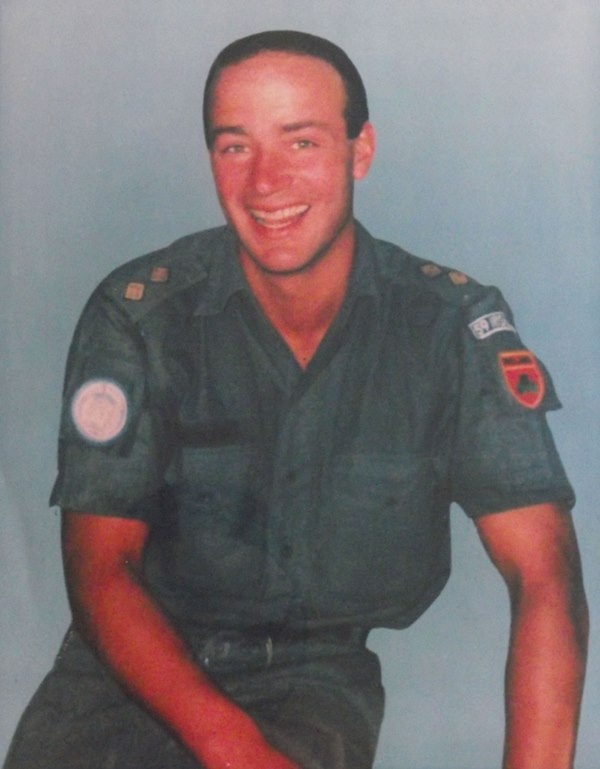 #OnThisDay 1986 Lt. Aengus Murphy, 25 from Tuam was killed &amp; two other Irish UN Peacekeepers wounded by a remote controlled bomb when patrolling a road near the village of Tireh, Lebanon. Murphy is one of 47 Irish peacekeepers to have lost their life in Lebanon #Ireland #History
