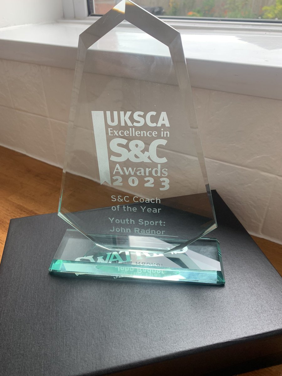 Massive honour to be awarded S&C coach of the year for youth sport at the @UKSCA conference. Thanks to all coaches @YPD_CardiffMet for the support over the years - @stephmorris979 @SylviaMoeskops @TomMathews14 @Pedley_J and our esteemed leaders @DrRSLloyd and @DrJonOliver