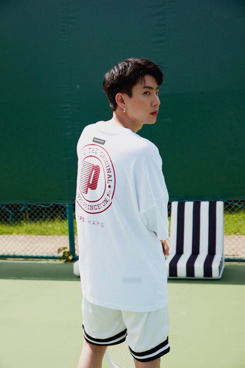 cps_label's tweet photo. Tennis Time | ออฟ @off_tumcial นำเสนอลุค Athletic Loungewear ในสไตล์เรทโทรเทนนิสที่ทวิสความเท่ มีสไตล์แบบ PRINCE x CPS CHAPS 🖤

ช้อปเลย ที่ CPS CHAPS ทุกสาขา
และ https://t.co/51KN3xfFex 

#CPSCHAPS #PRINCExCPSCHAPS #OffJumpol https://t.co/aWWsAtsEz5