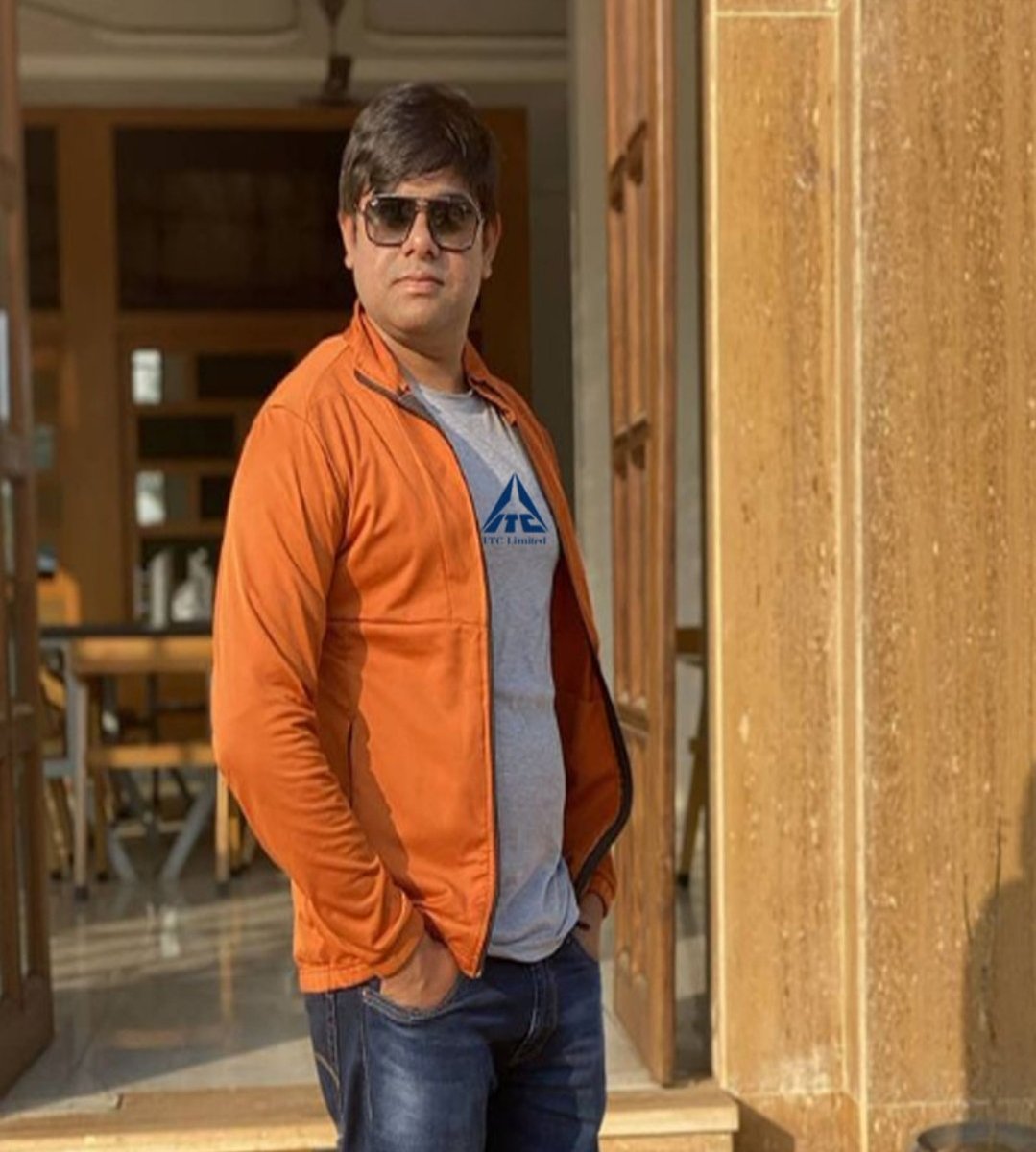 om patidar tweet media