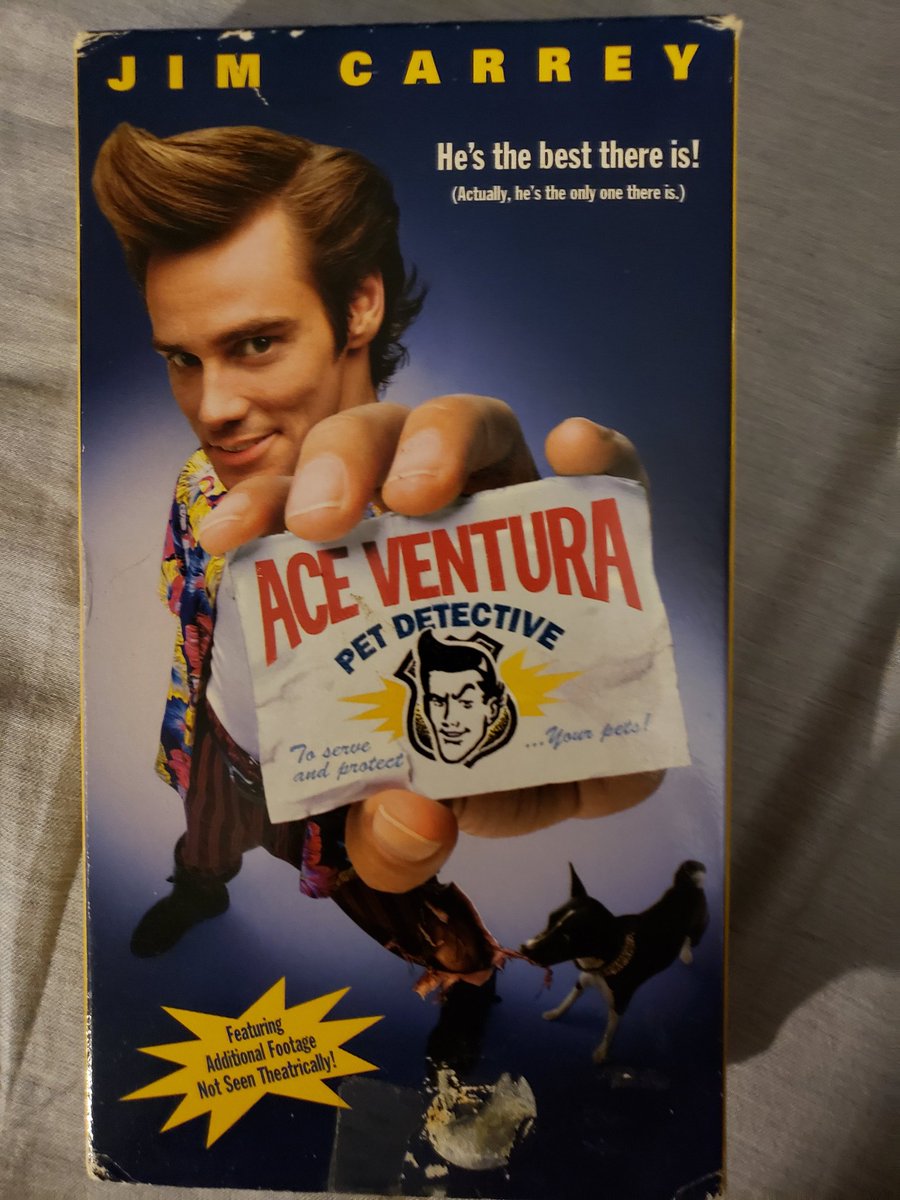 Now showing on my 90's Fest Movie 🎥 marathon...Ace Ventura: Pet Detective (1994) on glorious vintage VHS 📼! #movie #movies #comedy #AceVentura #aceventurapetdetective #jimcarrey #courteneycox #seanyoung #toneloc #troyevans #DanMarino #udokier #noblewillingham #MarkMargolis...