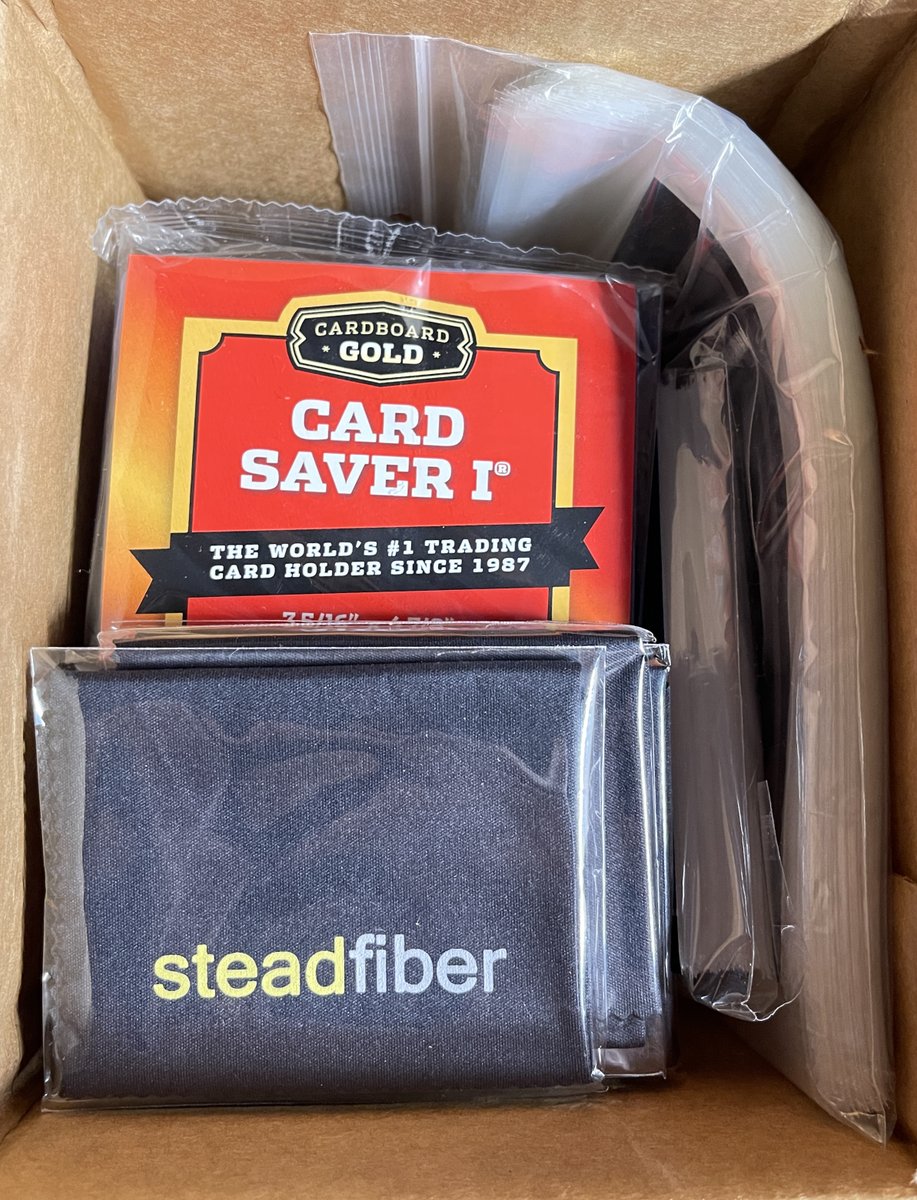 SteadxDeals's tweet photo. Introducing the SteadFiber Grading Starter Kit. This ready to go kit comes with enough essentials to grade 100 cards. 

RT &amp; follow for a chance to win one of these kits! 🔥

Don't feel like waiting? Hit the link in my bio to buy one today! https://t.co/Ff7EwC4Lzn