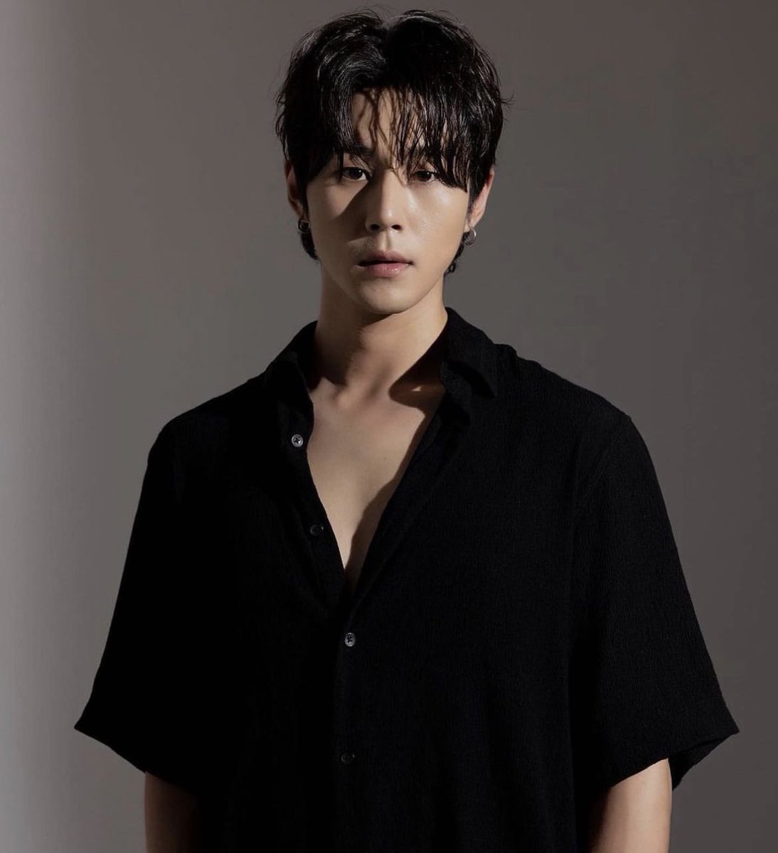 ดีเจ"คังโฮ"เสียชีวิตเมื่อวันที่ 10 ส.ค.ที่ผ่านมา ขอแสดงความเสียใจด้วยนะคะ