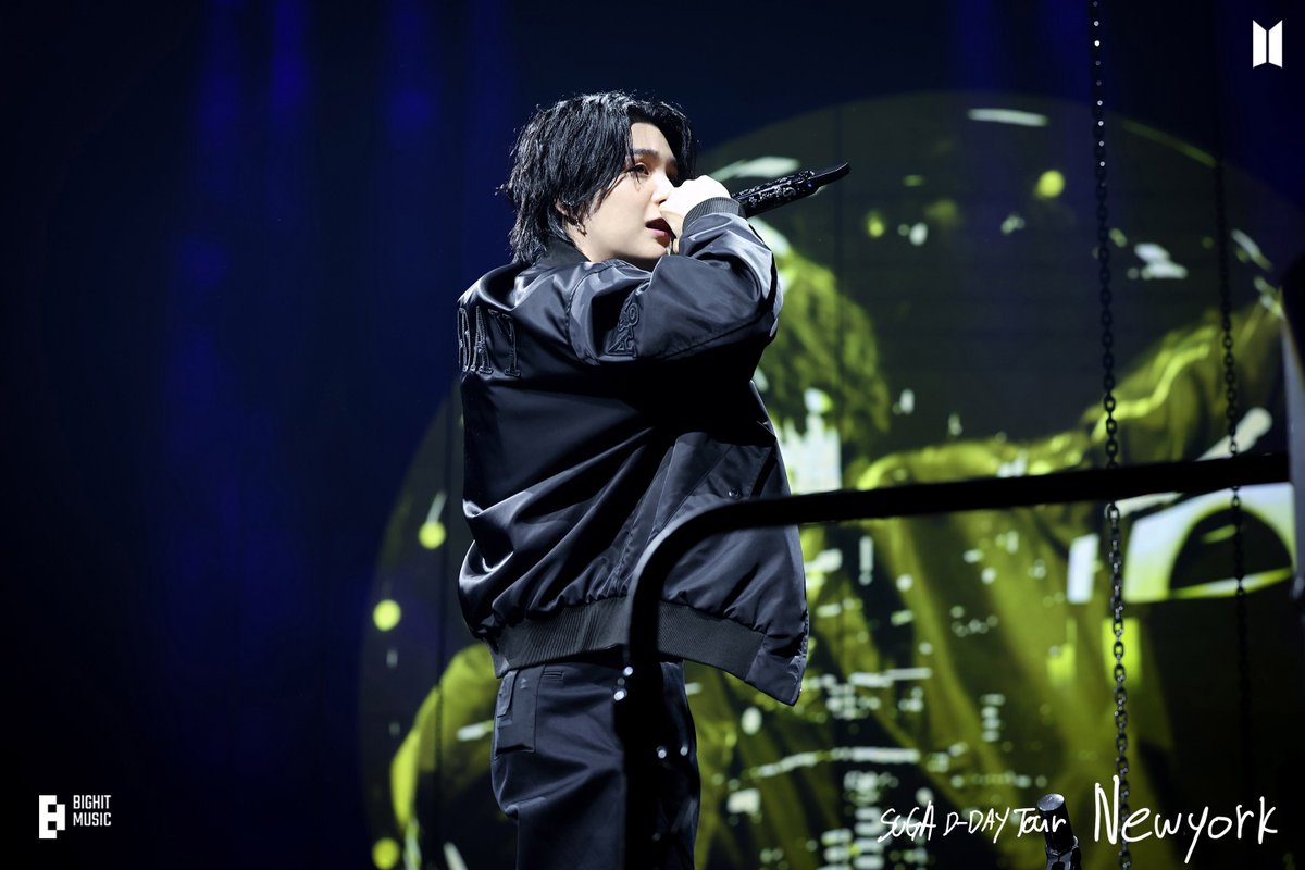 pm5_twt's tweet image. D-DAY TOUR Photo Sketch #AgustD