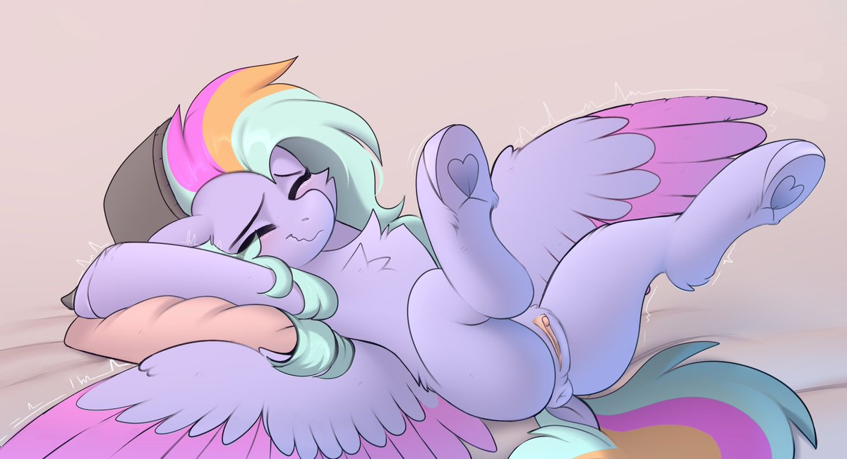 LewdiePix's tweet photo. So just curious, what do you all think about Pixel's other daughters, Skye?
What would you do if you saw like this? Just her waking up, stretching being all comfortable, lovely,...exposed~ https://t.co/q4TxAV0kUn