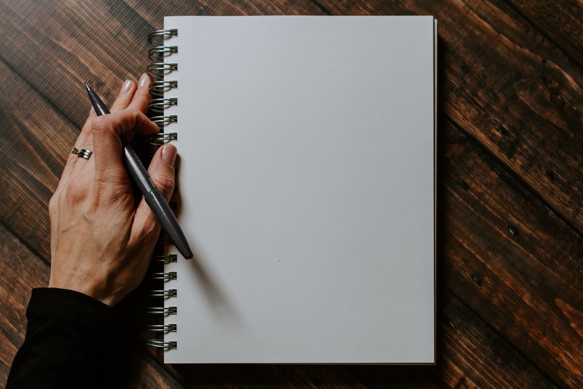 notionwise23's tweet image. 🌟 New week, fresh start! 🚀 Let's kick it off with self-reflection:
Where were you before? 🔍
It's the starting point of transformation.
Where do you want to be?🎯
Paint your vision with the brightest hues.
What mindsets drive milestones? 💡
Setting milestones requires more…