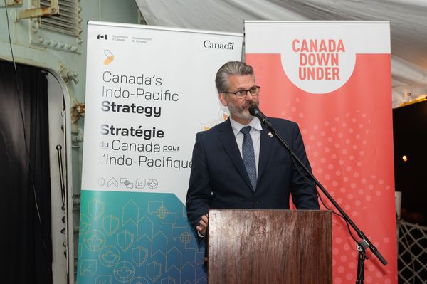 canadadownunder's tweet photo. Last Friday, a reception was held aboard the 🇨🇦 HMCS Montreal with key stakeholders, partners and friends of Canada to discuss our objectives as part of the Indo Pacific Strategy and Canada’s position as an active and engaged partner in the Indo-Pacific region was reiterated. https://t.co/TRMVJJXieR