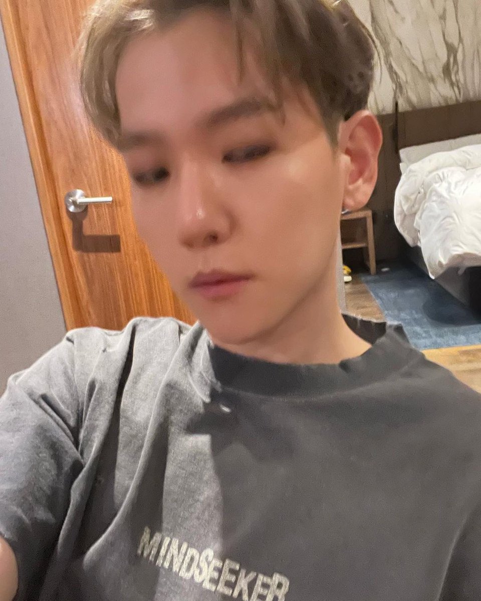 knockknock0408's tweet photo. BAEKHYUN ins : 🇲🇽🫶🏻😘
@weareoneEXO https://t.co/OBEWnG3Pjp