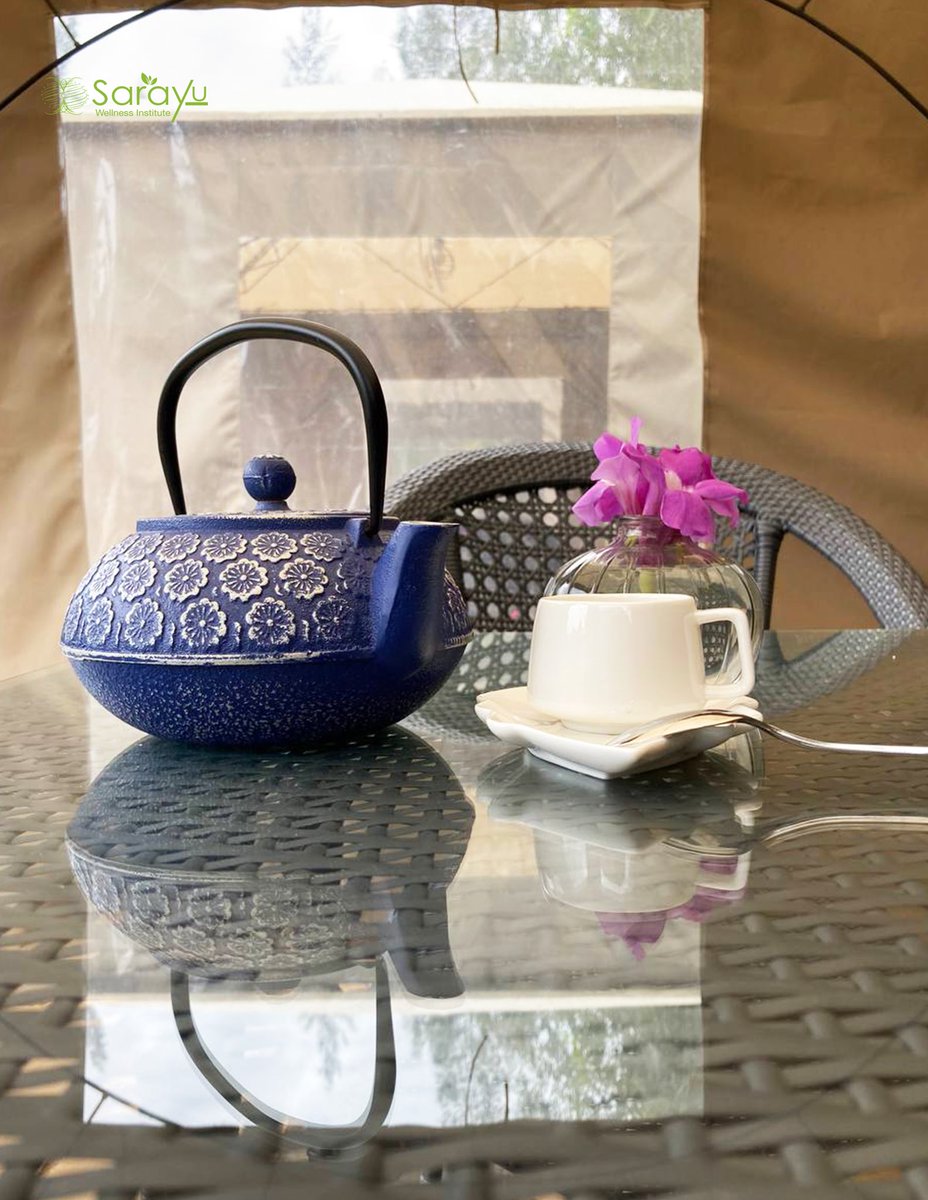 Sip on the vibrant goodness of our Hibiscus infusion at Sarayu Restaurant. 🌺✨ Not only does it delight your taste buds, but it also promotes healthy digestion with its natural antioxidants. Enjoy a refreshing and beneficial sip in every cup! 

#HibiscusTea #SarayuRestaurant
